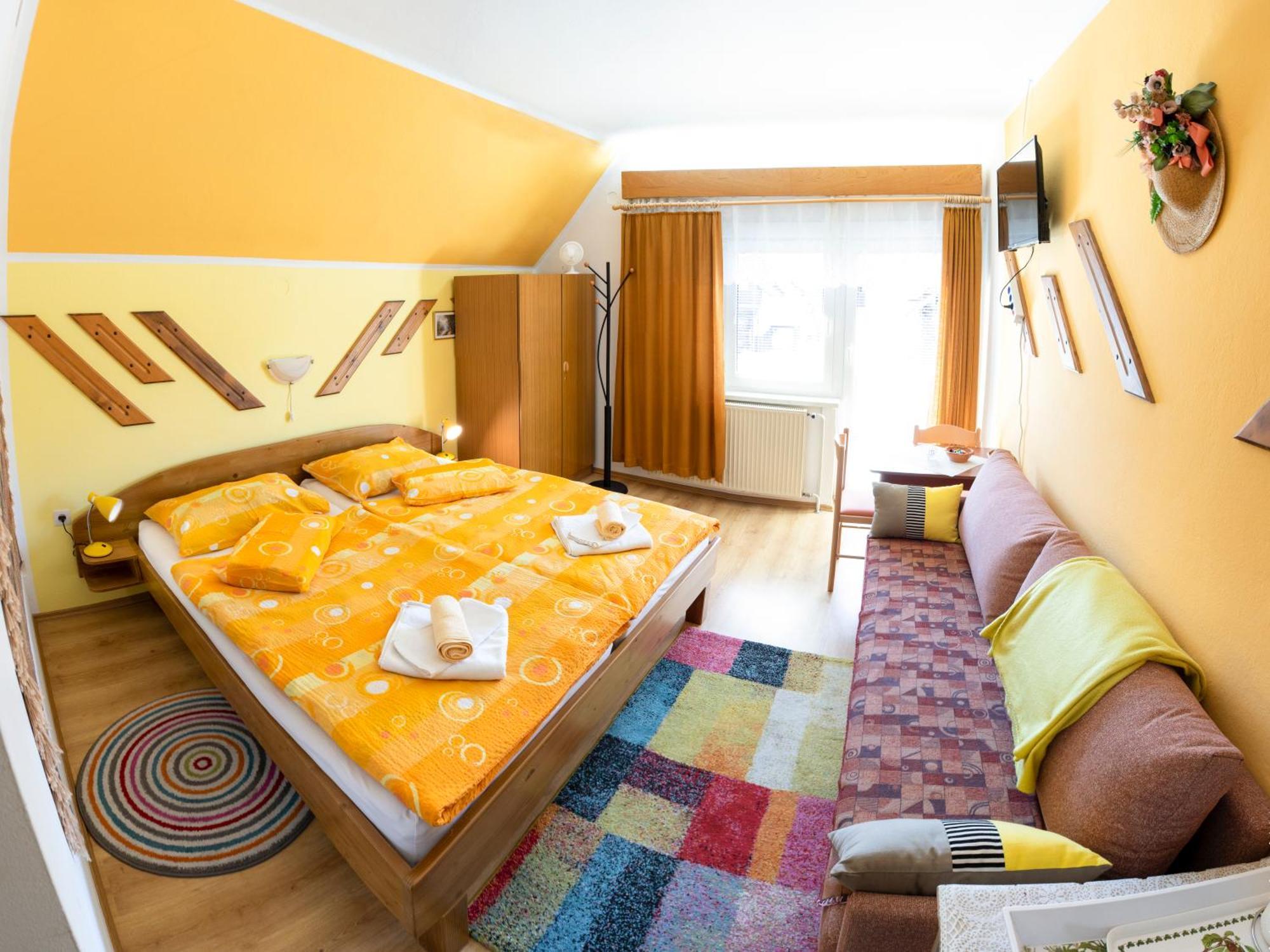 Apartments And Rooms Razen Bohinj Exterior photo